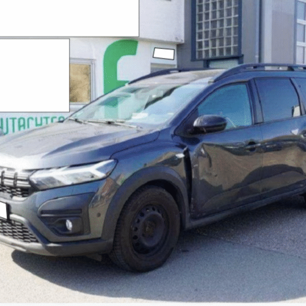 Dacia Jogger - Extreme 81kW Schaltgetriebe Benzin Rechte Seite und Linke Seite
